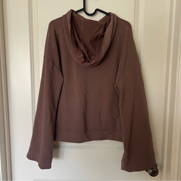 All In Motion Mauve Bell Sleeve Hoodie - Picture 2 of 2